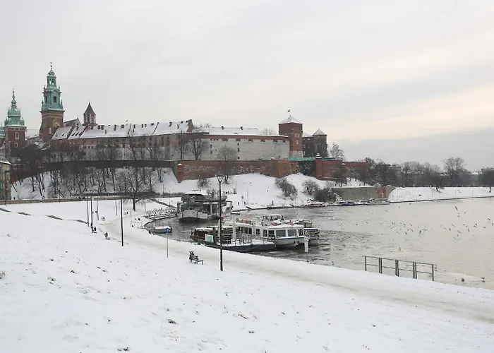 Modern Apartment With Air Conditioning, Old Town & Vistula River